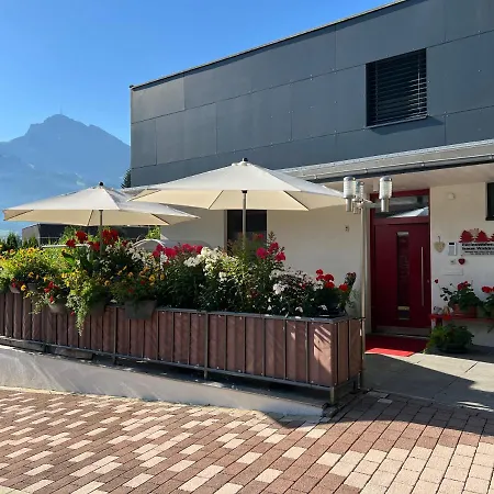 Haus Waldrand Apartman *