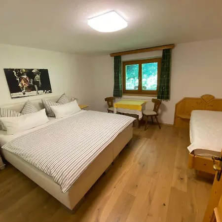 Haus Waldrand شقة اوبرندورف ان تيرول