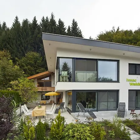 Haus Waldrand *