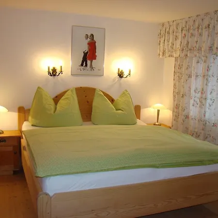 Haus Waldrand شقة