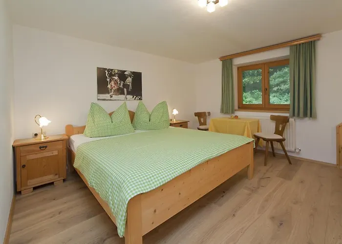 Haus Waldrand * Oberndorf in Tirol