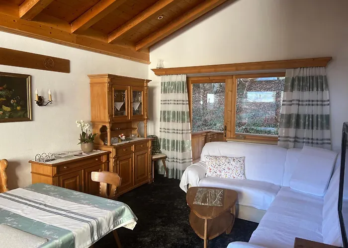 Haus Waldrand 아파트 *